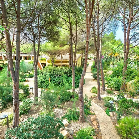 Abbaechelu Aparthotel Santa Margherita di Pula